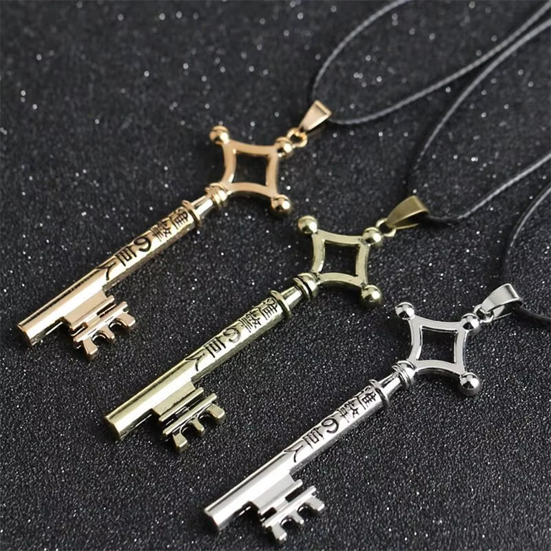 Anime Attack on Titan Necklace Eren Key Shingeki No Kyojin Pendant Vintage Retro Necklace Cosplay Party Jewelry