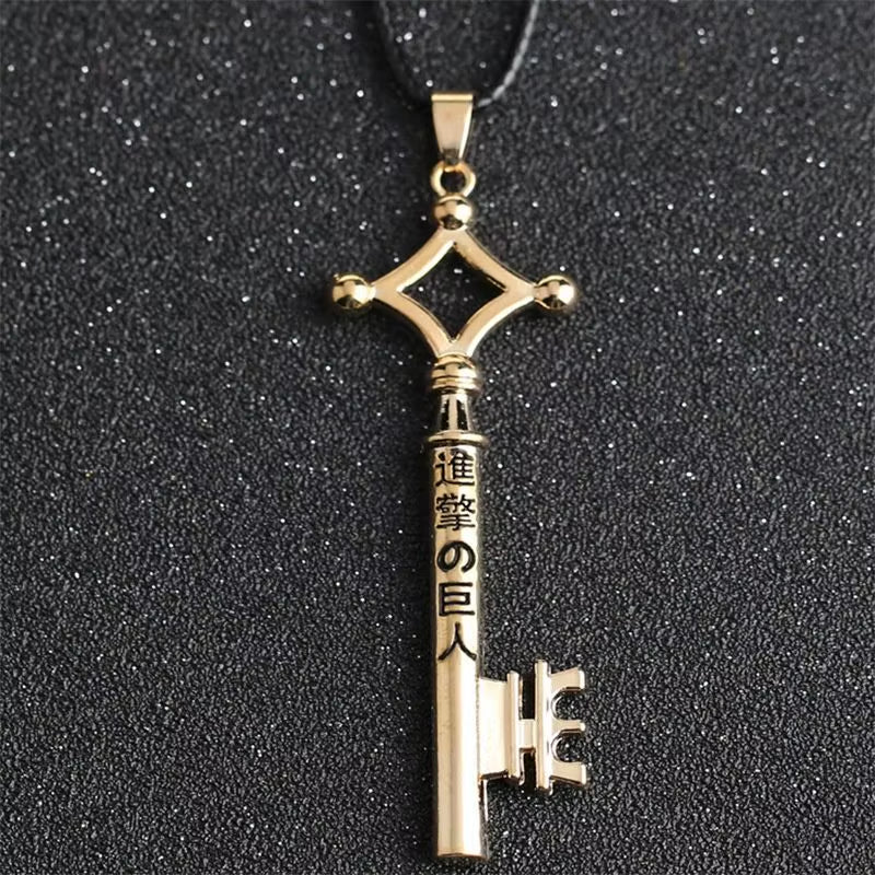 Anime Attack on Titan Necklace Eren Key Shingeki No Kyojin Pendant Vintage Retro Necklace Cosplay Party Jewelry