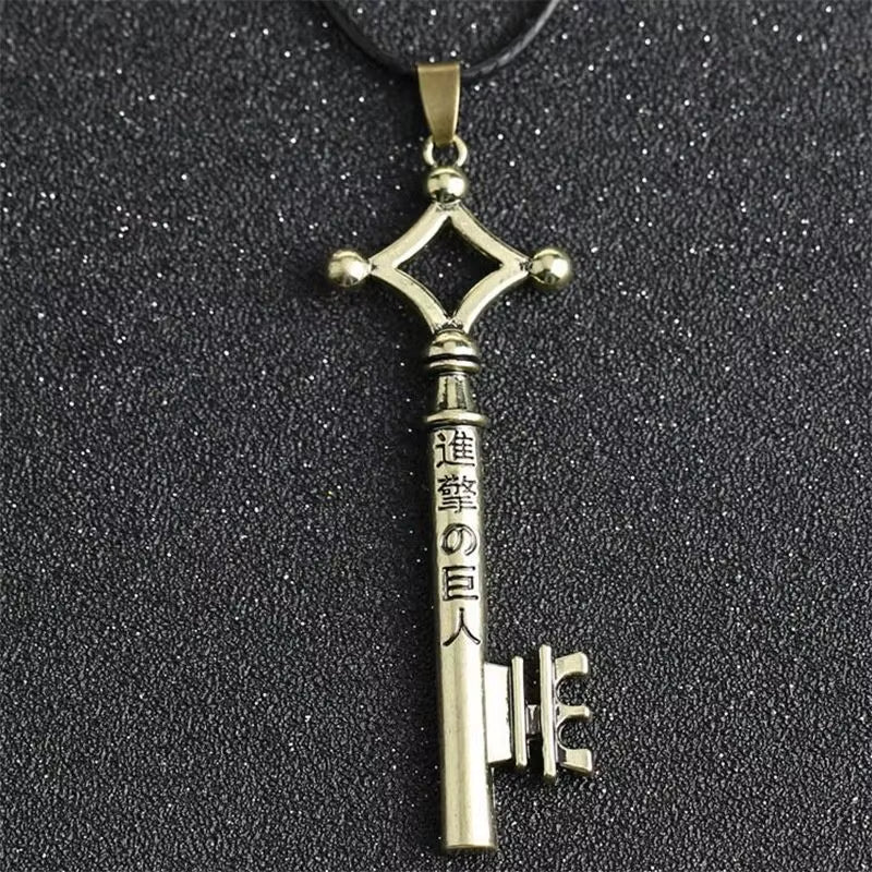 Anime Attack on Titan Necklace Eren Key Shingeki No Kyojin Pendant Vintage Retro Necklace Cosplay Party Jewelry